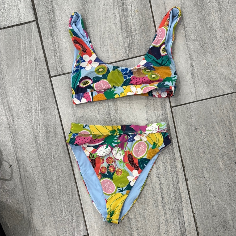 Women’s bikini